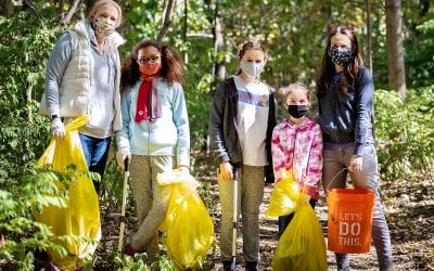 Celebrate Earth Day – Clean Up Local Beaches & Parks