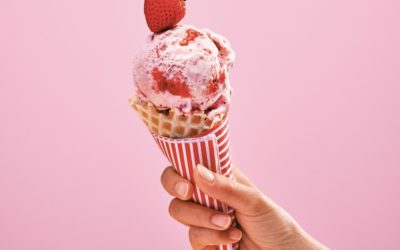 Strawberry Ripple Ice Cream – YUM!