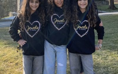 Meet the Moms & Daughters Behind the Jewels 4 Hope!